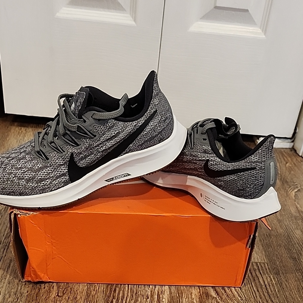 Nike Black and Gray Athletic Sneakers